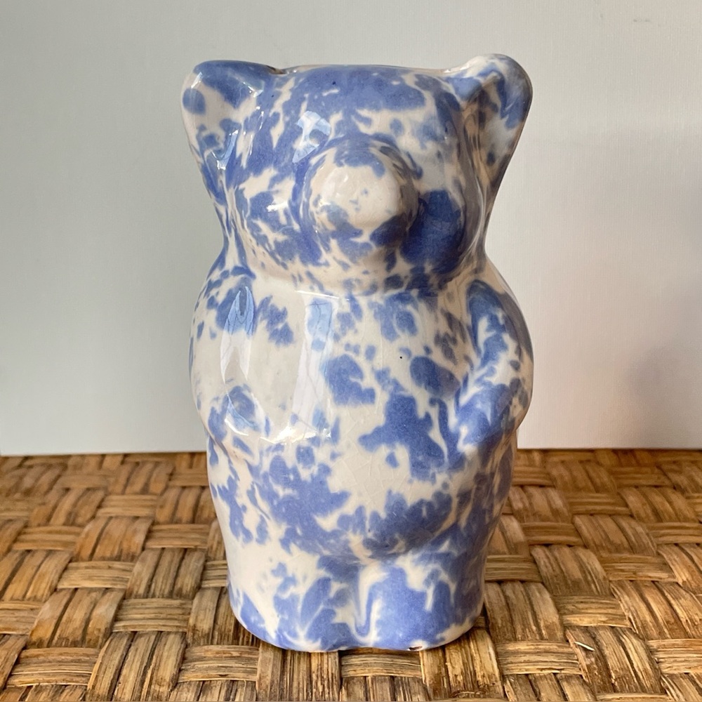 Bybee Pottery Blue and White Spongeware Bear Bank